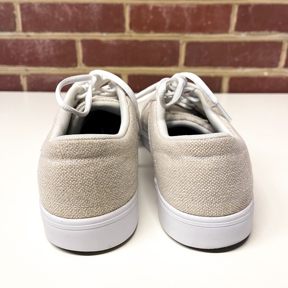 Men’s Nike Canvas Shoes - Picture 9 of 10